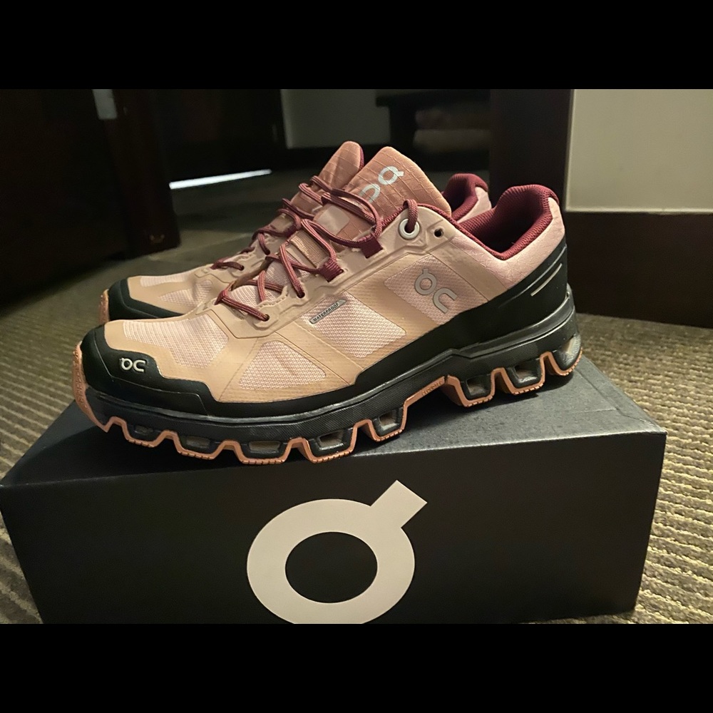 On-Running Trail/Hiking Shoes